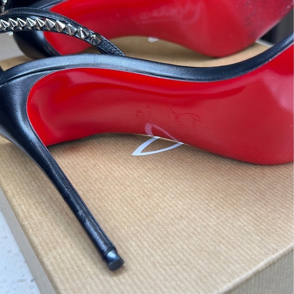 Stilettos heels real cute. - Picture 5 of 5